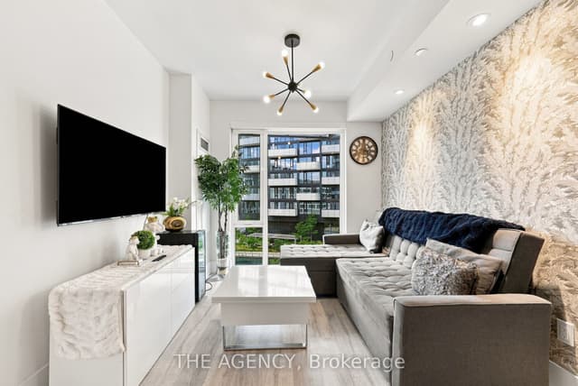Condo Apartment at 470 Front Street 907, Toronto, ON M5V 0V6, Toronto C01