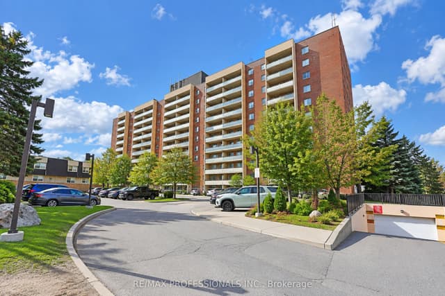 Condo Apartment at 31 Four Winds Drive 701, Toronto, ON M3J 1K9, Toronto W05