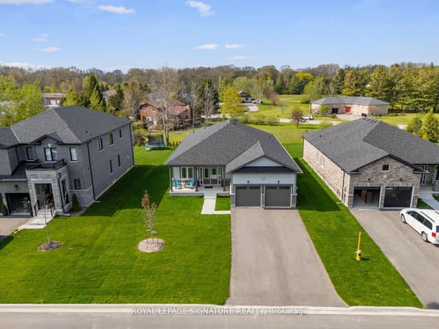 Detached at 8 Misty Ridge Road, Wasaga Beach, ON L9Z 0R8
