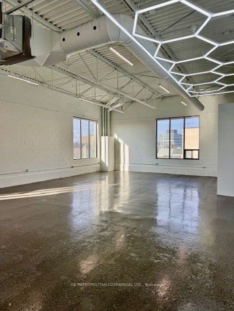 Office at 1485 Dupont Street 310, Toronto, ON M6P 3S2, Toronto W02