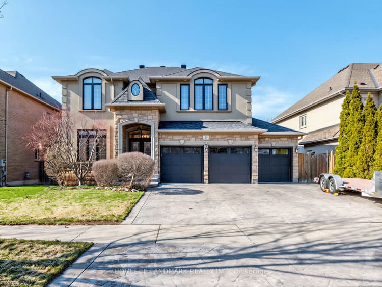59 Black Walnut Crescent