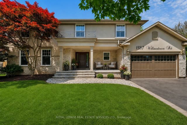 Detached at 1387 Willowdown Road, Oakville, ON L6L 1X2