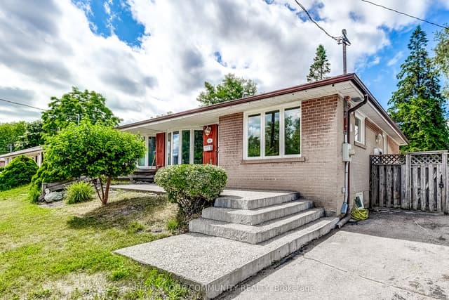 Semi-Detached at 53 Glory Crescent, Toronto, ON M1E 2B9, Toronto E10