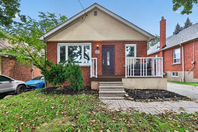 Detached at 245 Glenholme Avenue, Hamilton, ON L8K 3L9