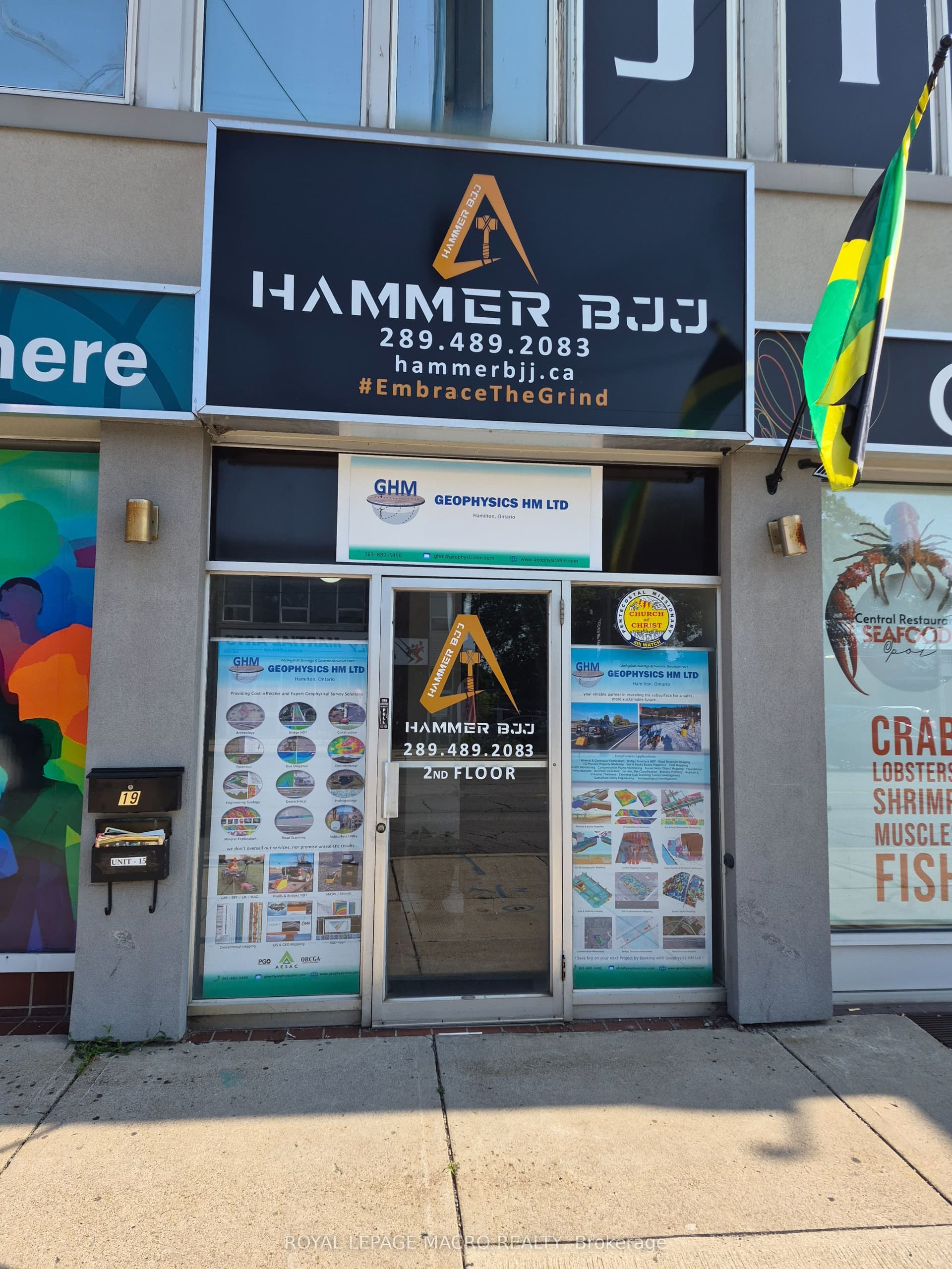 Unit 18, Unit 18 · 289 Queenston Rd