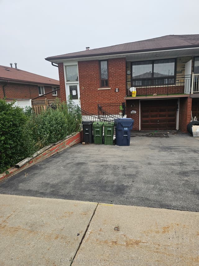 Semi-Detached at 9 SONGWOOD Drive, Toronto, ON M9M 1X4, Toronto W05