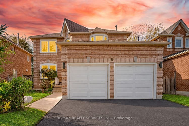 8 Gardenia Way