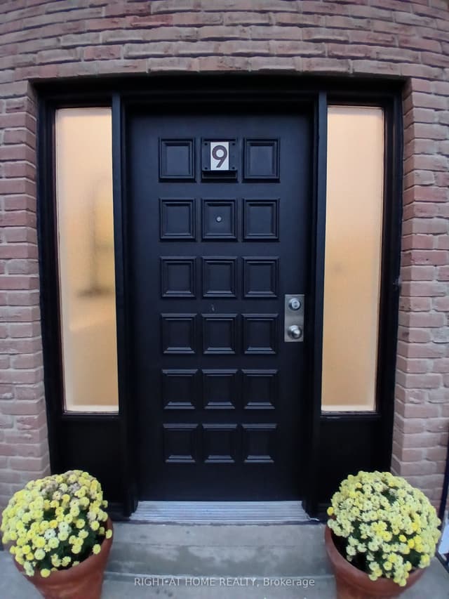 Semi-Detached at 9 Ivan Nelson Drive, Toronto, ON M2R 3P6, Toronto C07
