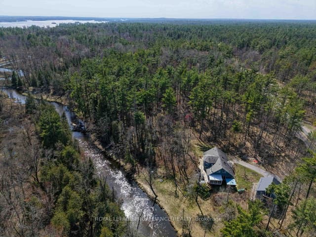 Detached at 2406 Northeys Bay Road, North Kawartha, ON K0L 2H0