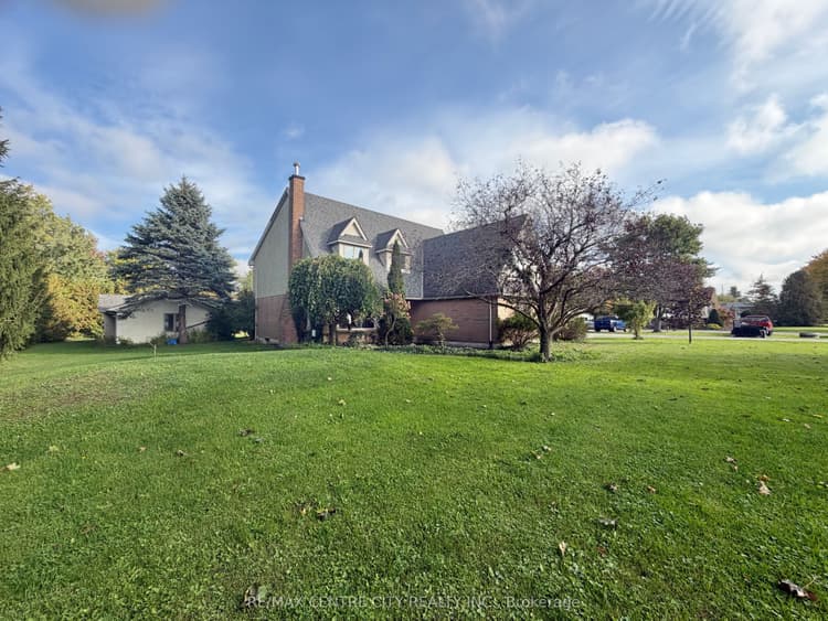 7442 Fairview Road