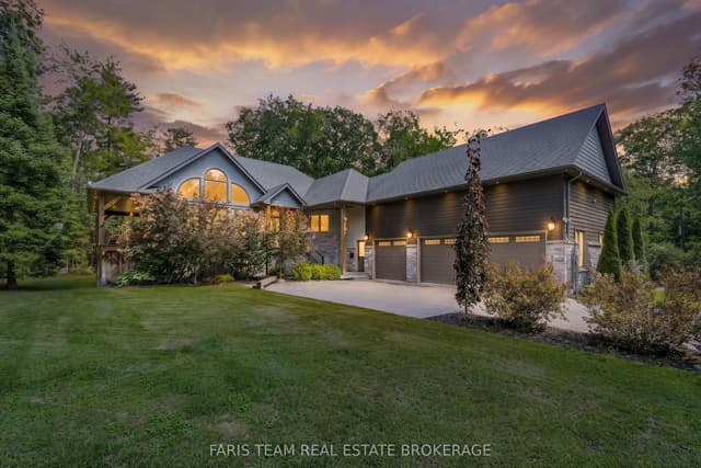 Detached at 7 Duquette Court, Tiny, ON L9M 0H3