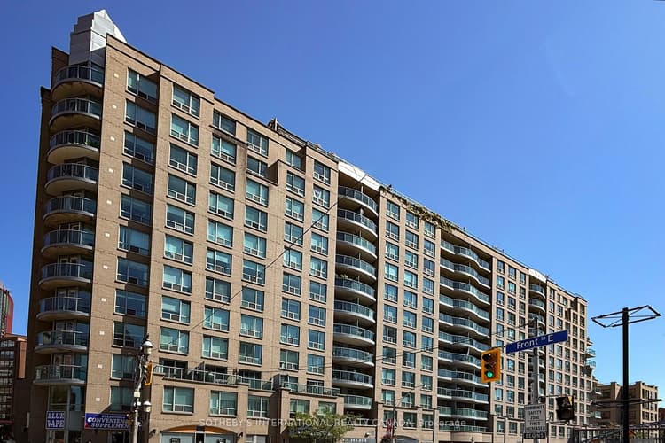 109 Front Street