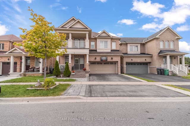 Detached at 4 Archville Street, Brampton, ON L6Y 5Y5