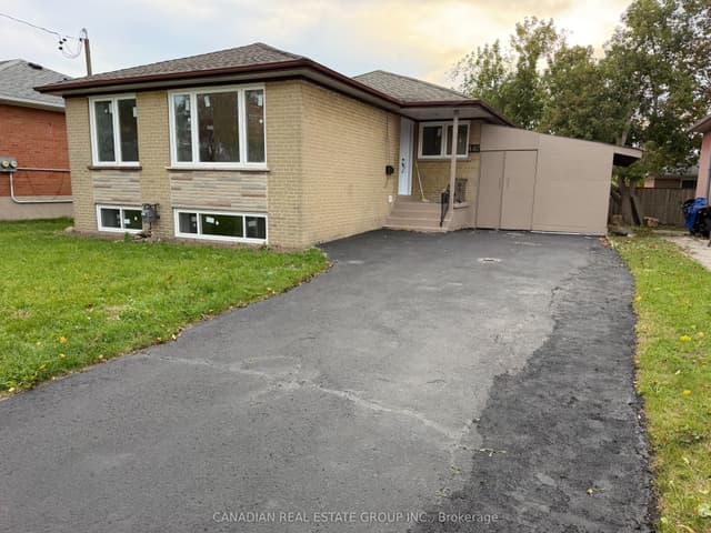 Detached at 440 Macaulay Street, Oshawa, ON L1H 6K2