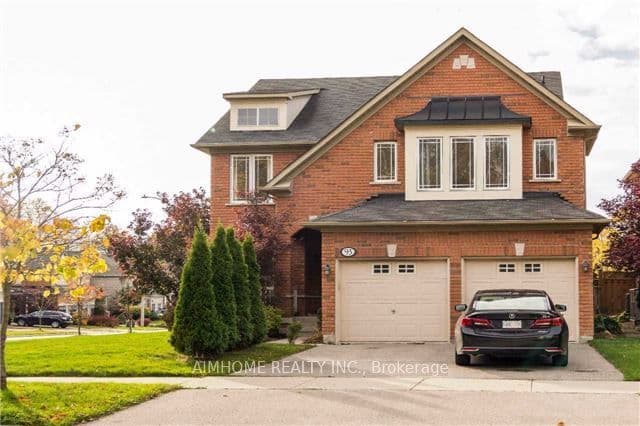 Detached at 93 Bel Canto Crescent, Richmond Hill, ON L4E 4H4