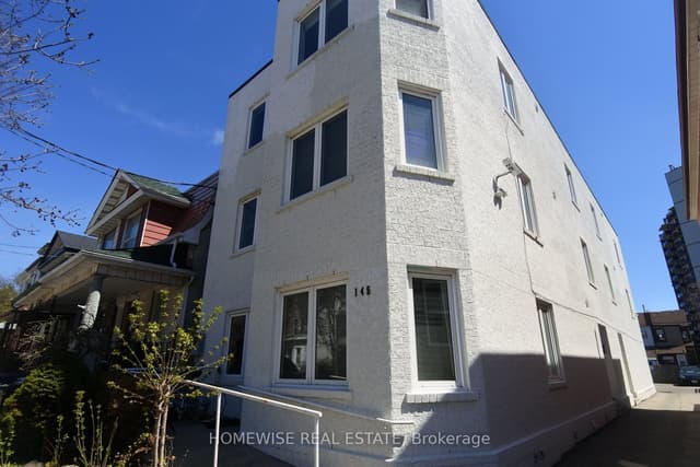 Multiplex at 145 Lansdowne Avenue 201, Toronto, ON M6K 2W1, Toronto W01