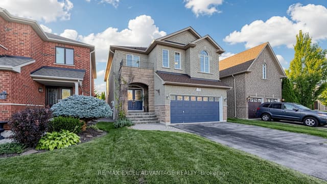 Detached at 7238 Lowville Heights, Mississauga, ON L5N 8L3