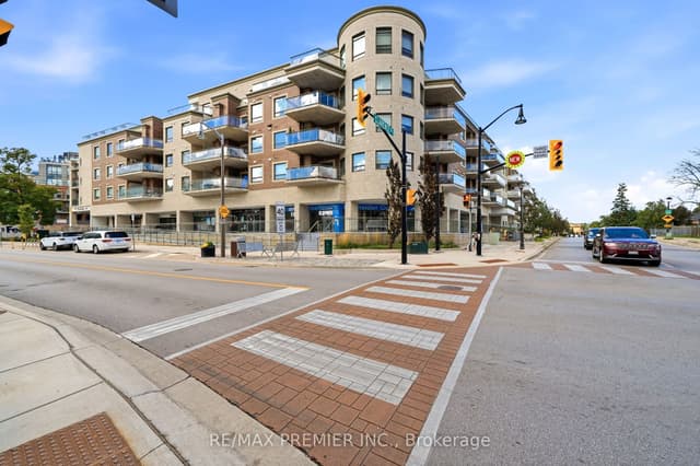 Condo Apartment at 86 Woodbridge Avenue 303, Vaughan, ON L4L 1L3