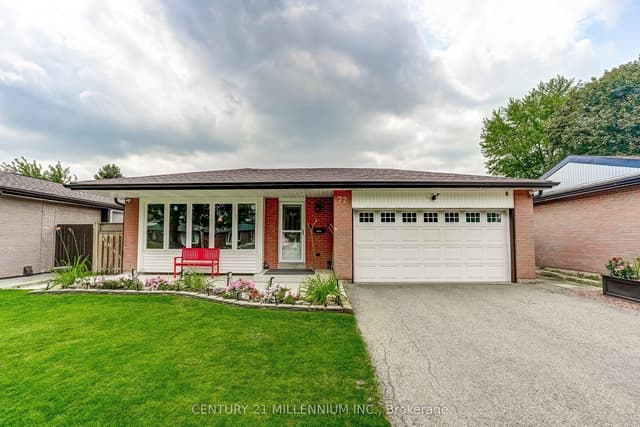 Detached at 72 Glebe Crescent, Brampton, ON L6S 1G1
