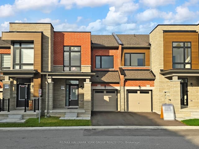 Att/Row/Townhouse at 42 Blick Crescent, Aurora, ON L4G 4A6
