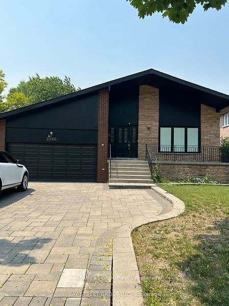 Detached at 2086 Pharmacy Avenue, Toronto, ON M1W 1H8, Toronto E05