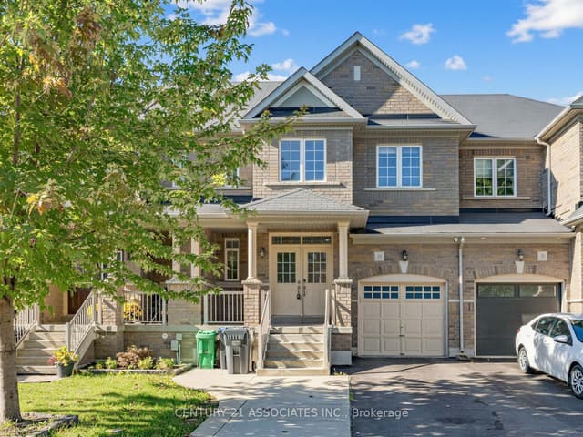 Att/Row/Townhouse at 28 Yellow Sorrel Road, Brampton, ON L6R 3V7