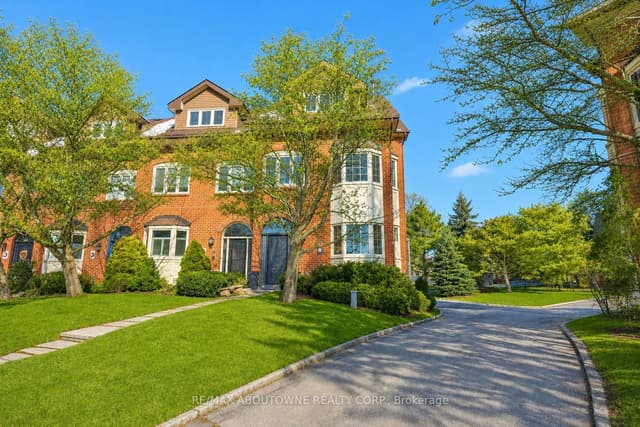 Att/Row/Townhouse at 63 Tradewind Drive, Oakville, ON L6L 6K8