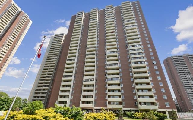 Condo Apartment at 5 Massey Square 2801, Toronto, ON M4C 5L6, Toronto E03