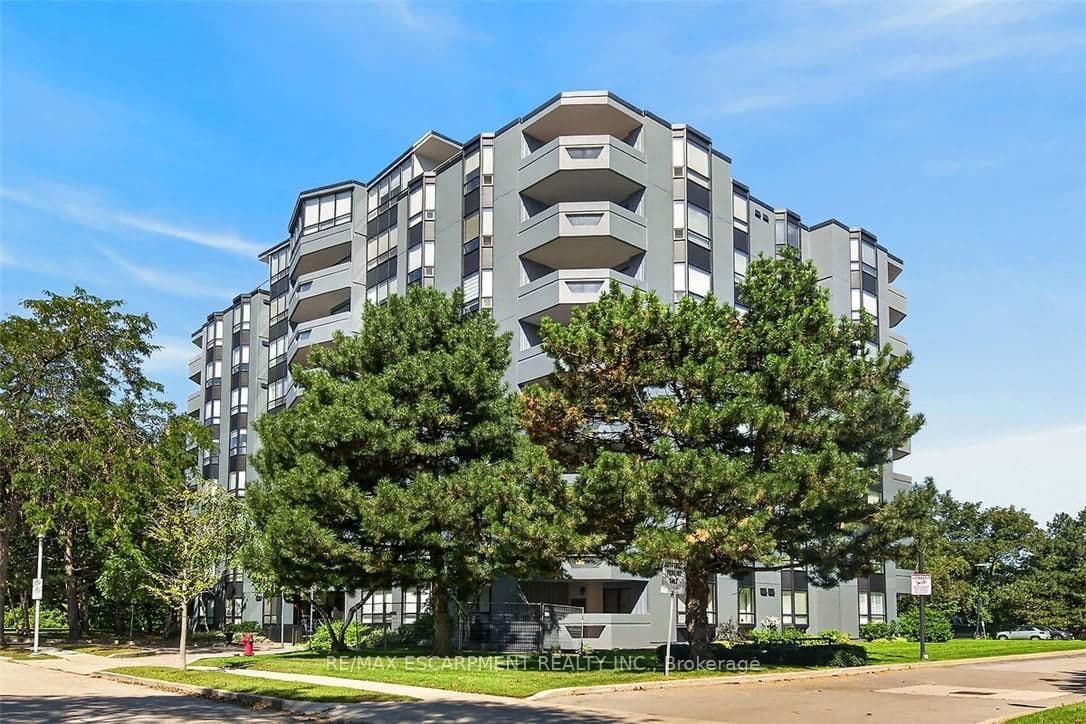 Suite 202 · Floor 2, Unit 202 · 6 Village Green Blvd