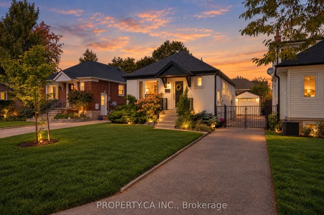 Detached at 44 Daniels Street, Toronto, ON M8Y 1M1, Toronto W07