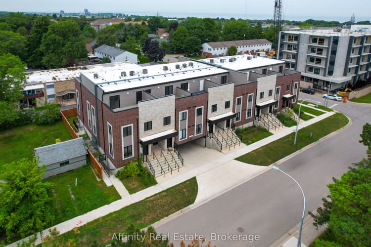 2 Slessor Boulevard