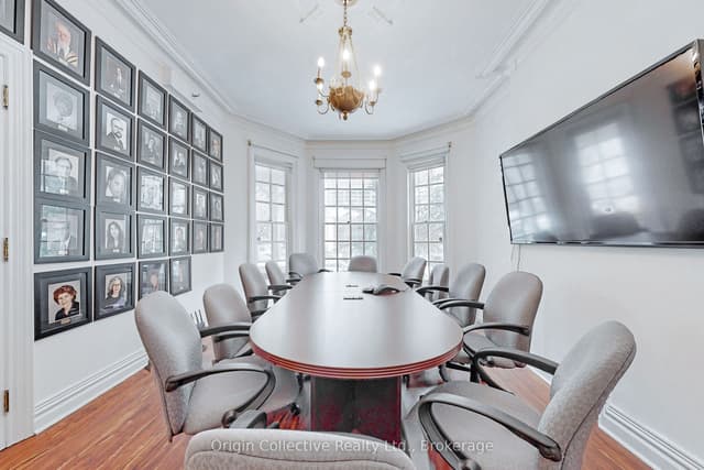 Office at 17 Isabella Street 1, Toronto, ON M4Y 1M7, Toronto C08