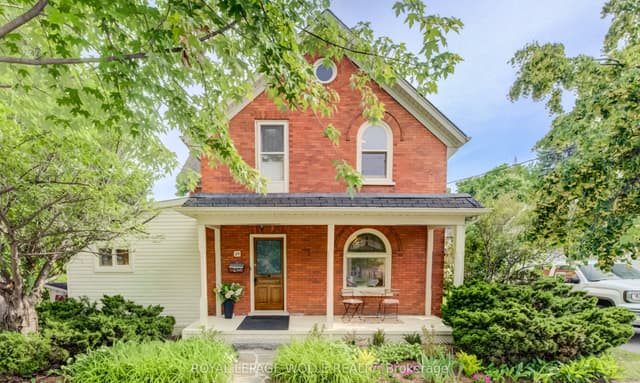 Detached at 25 Central Street, Waterloo, ON N2L 3A5