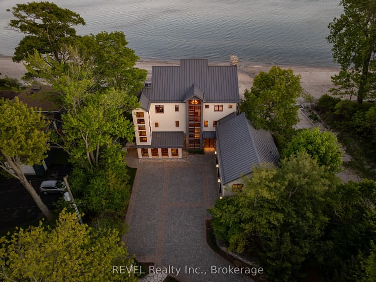 3067 Thunder Bay Road