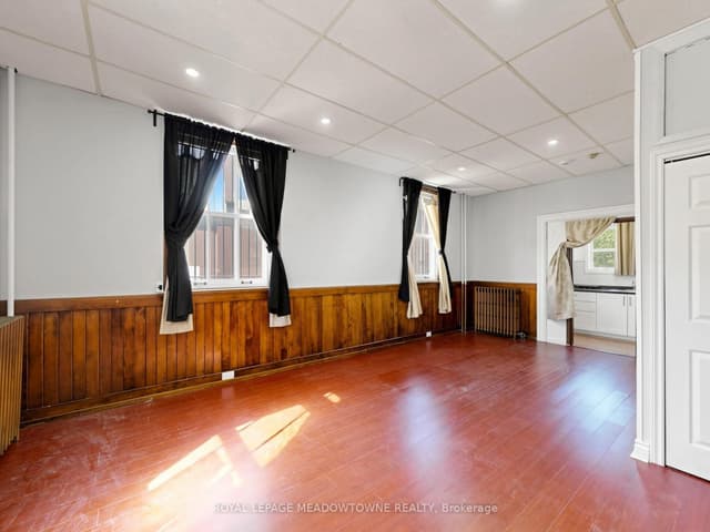 Detached at 70 Mill Street 7, Halton Hills, ON L7G 2C9