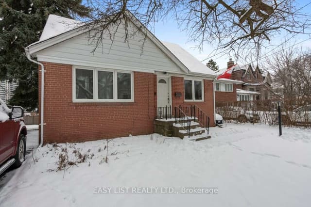 Detached at 39 Churchill Avenue, Toronto, ON M2N 1Y6, Toronto C07