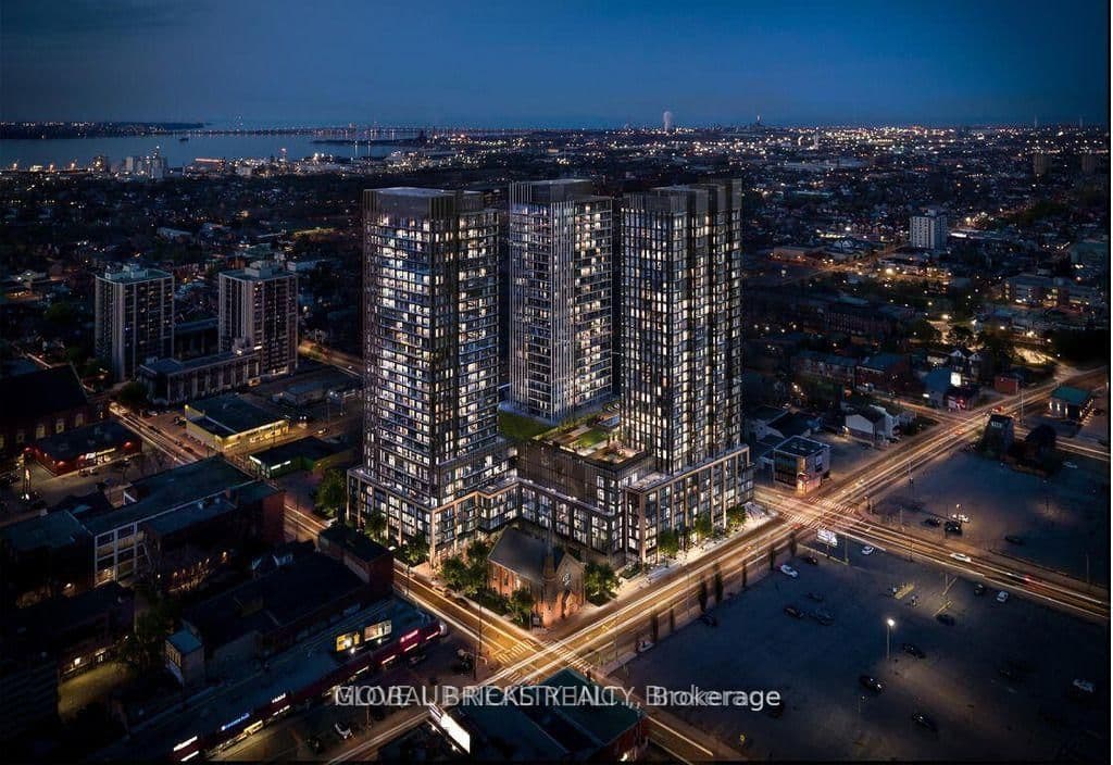 Suite 403 · Floor 4, Unit 403 · 91 John St N
