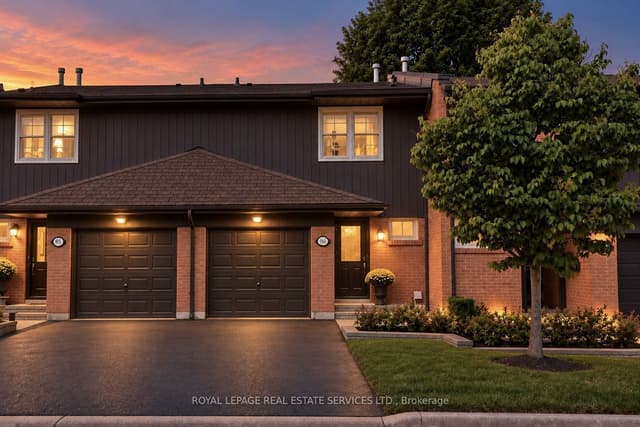 Condo Townhouse at 1951 Rathburn Road E 86, Mississauga, ON L4W 2N9