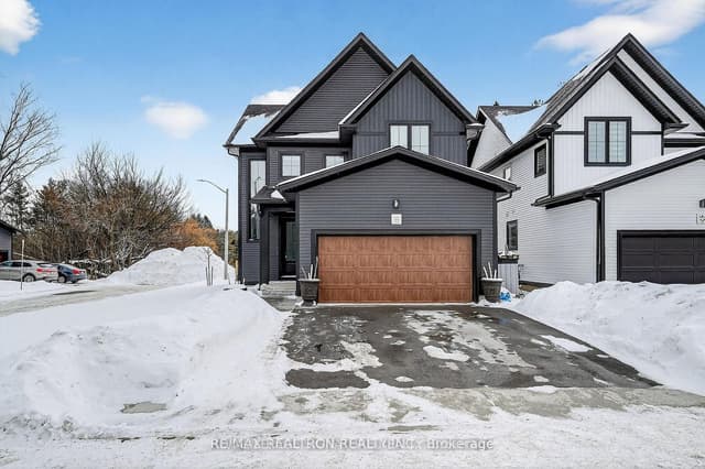 Detached at 297 Whiting Street 11, Ingersoll, ON N5C 3W5