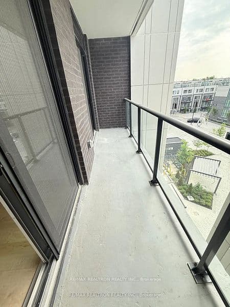 Condo Apartment at 3421 Sheppard Avenue 201, Toronto, ON M1T 3K5, Toronto E05