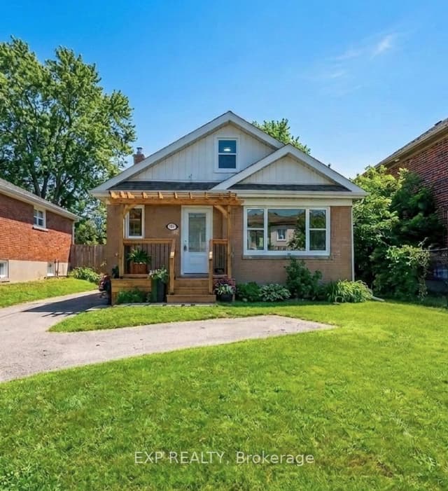 Detached at 780 Oxford Street, Oshawa, ON L1J 3W1