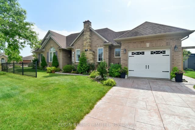 Detached at 30 Peach Tree Boulevard, St. Thomas, ON N5R 0B5