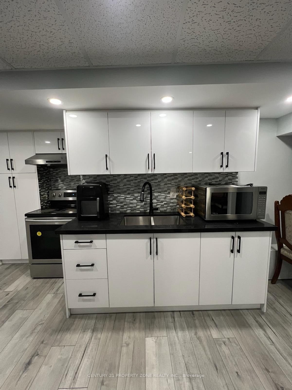 36 Keirstead Trl