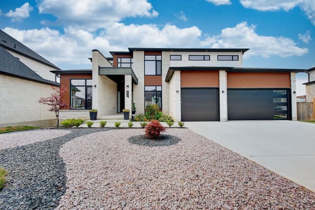 Detached at 7517 Silvercreek Crescent, London South, ON N6P 0G6