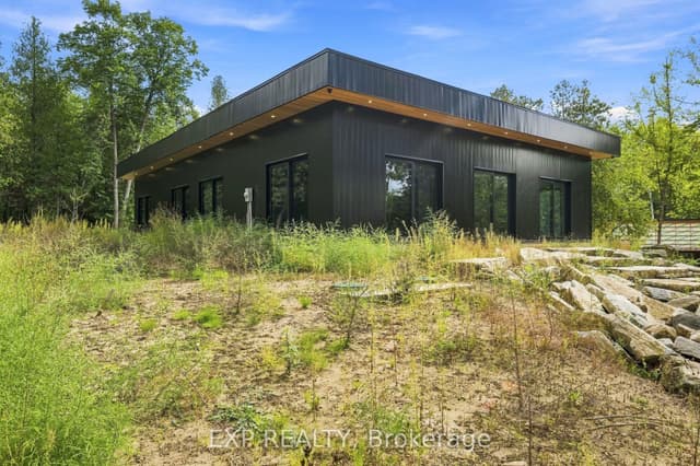 Detached at 1840 Eady Road, Horton, ON K7V 3Z8