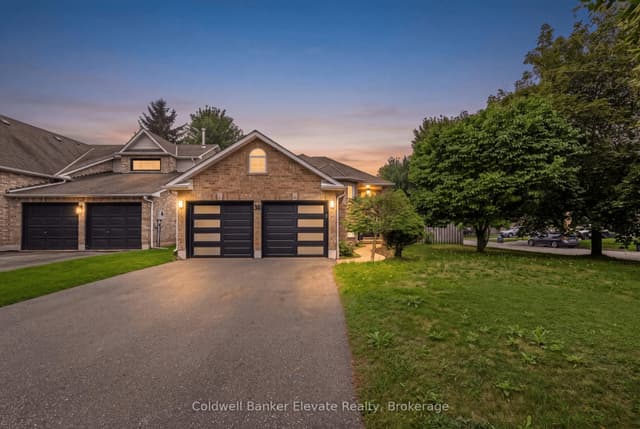 Detached at 20 Ruddell Crescent, Halton Hills, ON L7G 5N4