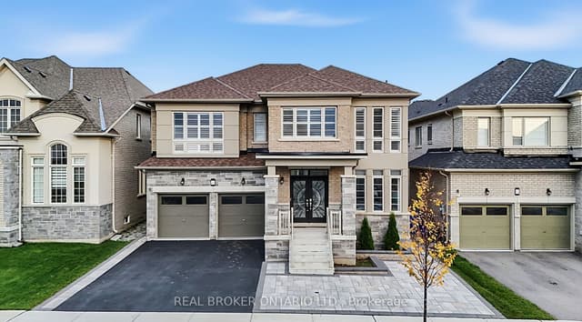 Detached at 416 Seaview Heights, East Gwillimbury, ON L9N 0C6