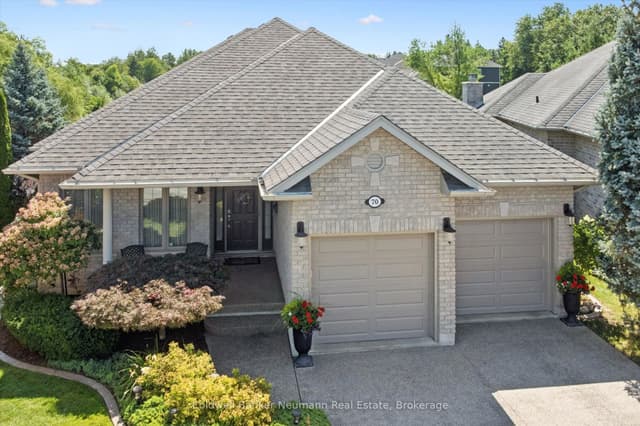 Detached at 70 Bathgate Drive, Guelph, ON N1L 1B1