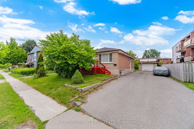 Detached at 283 Cordova Road, Oshawa, ON L1J 1P1