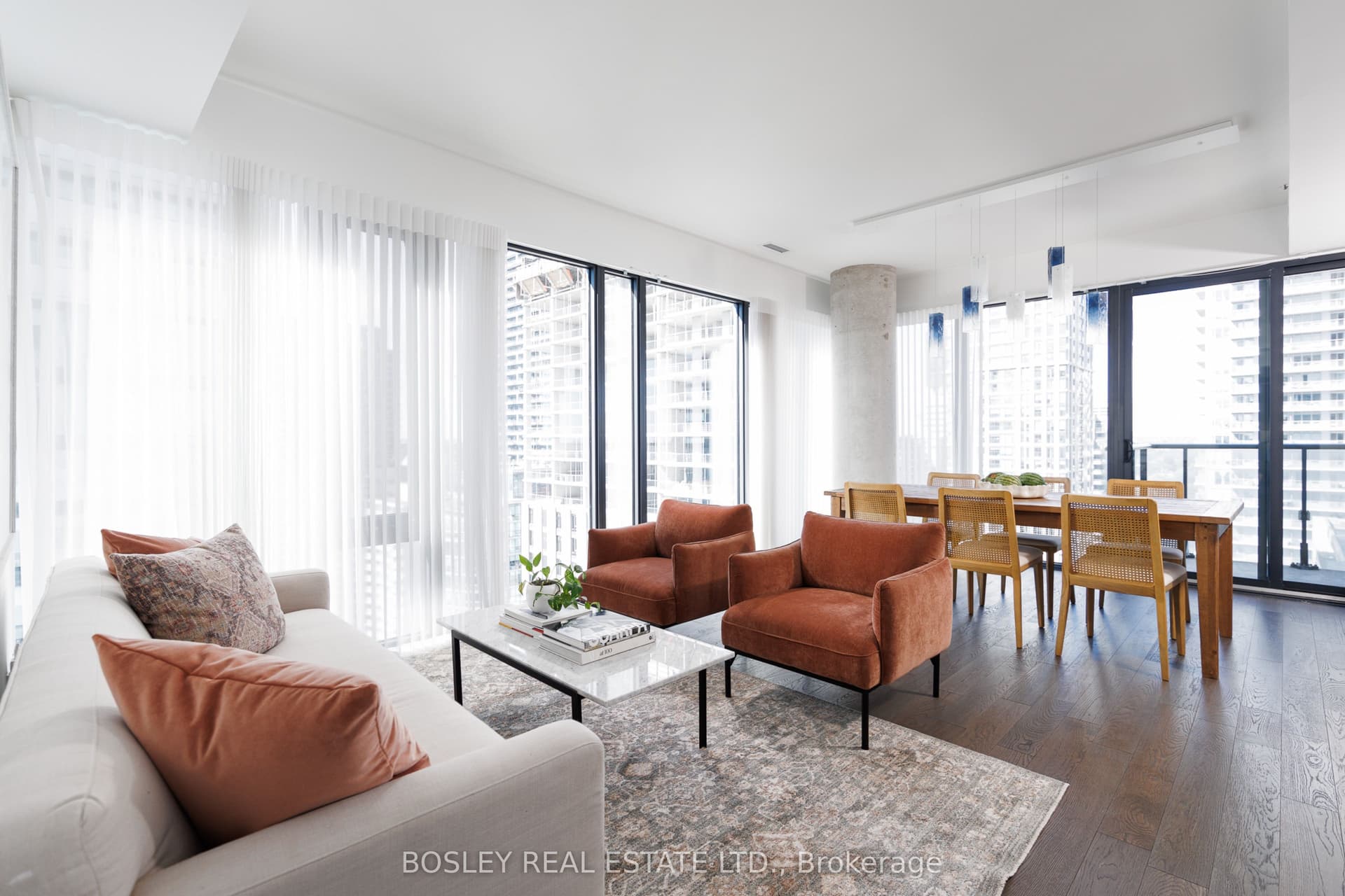 Suite 1702 · Floor 17, Unit 1702 · 185 Roehampton Ave